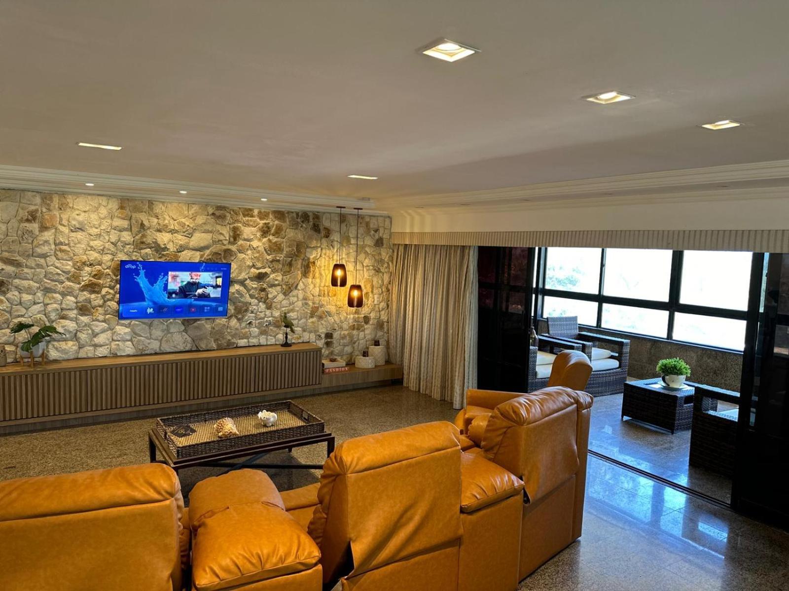 Solar Front Apartment *
